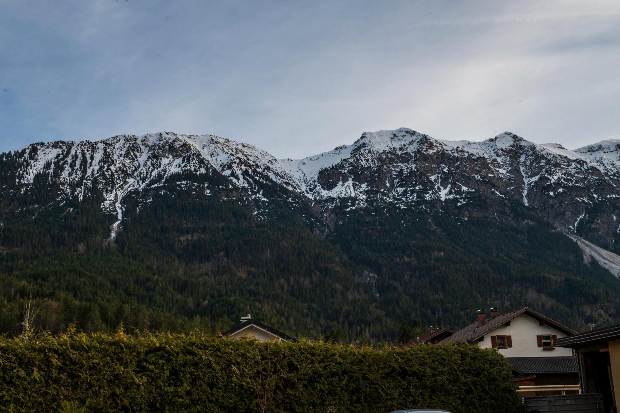 Ferienwohnung Schoenblick Weissenbach am Lech Exterior photo
